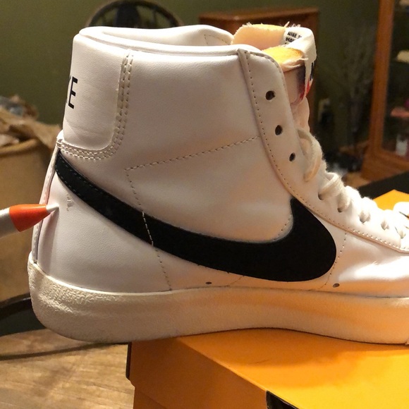 Nike Blazer Mid 77 - Picture 15 of 16